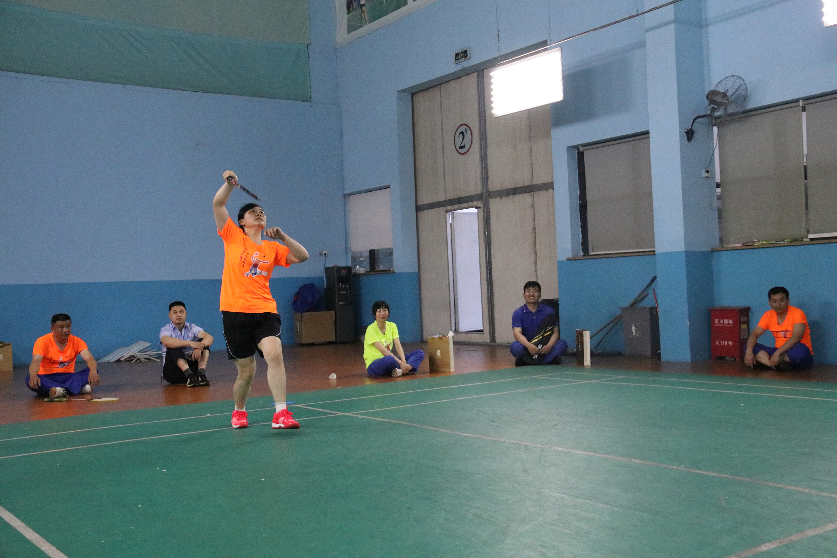 羽毛球训练.jpg